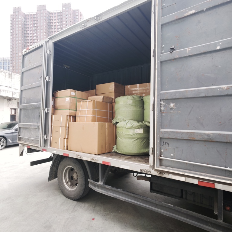 Nerezové distribuční boxy Ouyue Electric byly do Izraele odeslány hromadně: z továrny do přístavu Ningbo, což poskytuje silnou podporu pro zahraniční projekty nabíjecích hromad.
