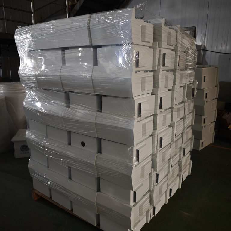 Distribuční krabice Ouyue Electric byly odeslány do Kanady ve dvou dávkách, což demonstrovalo její exportní možnosti pro více kategorií